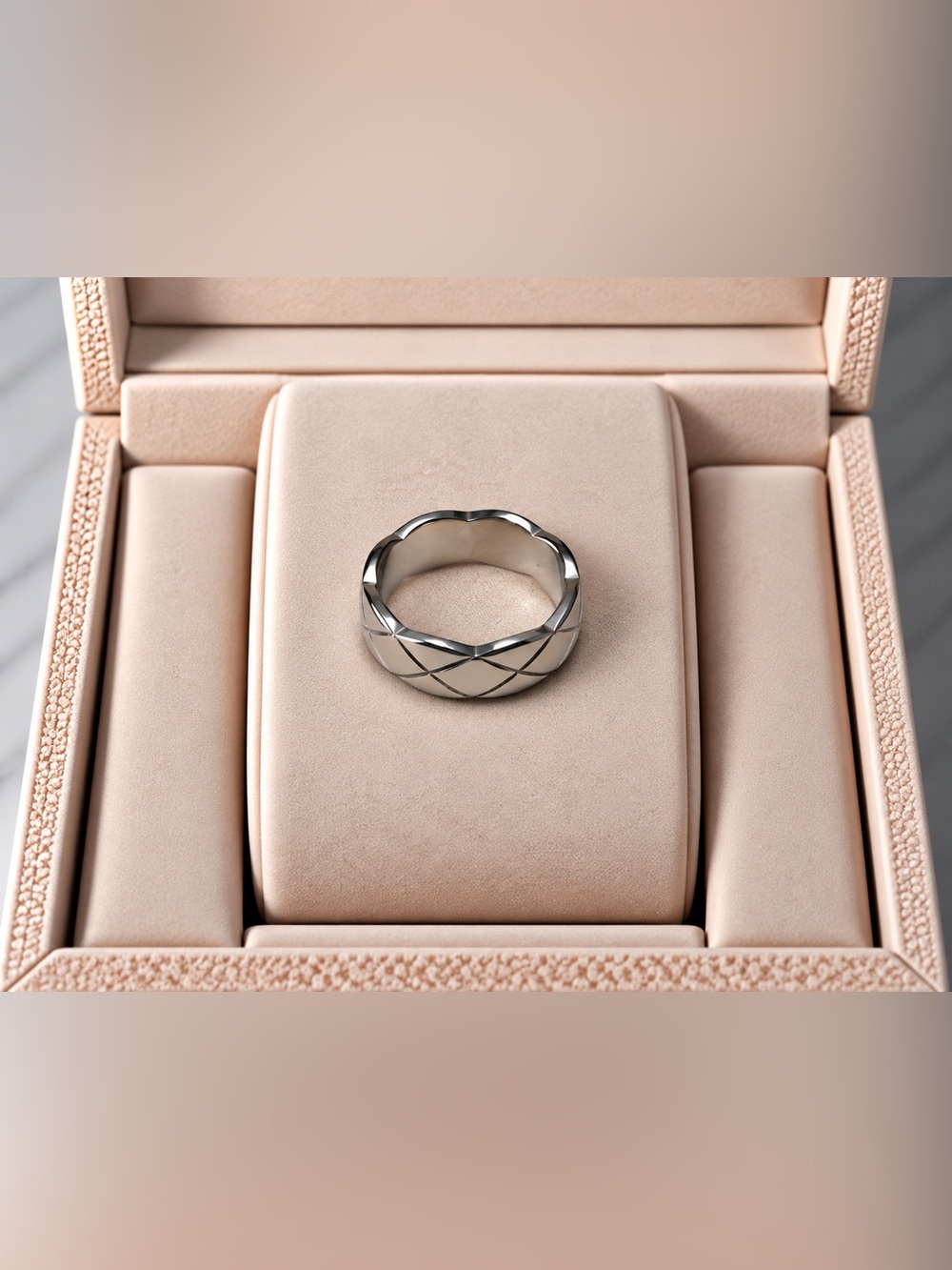 Silver Quilted Pattern Band Ring